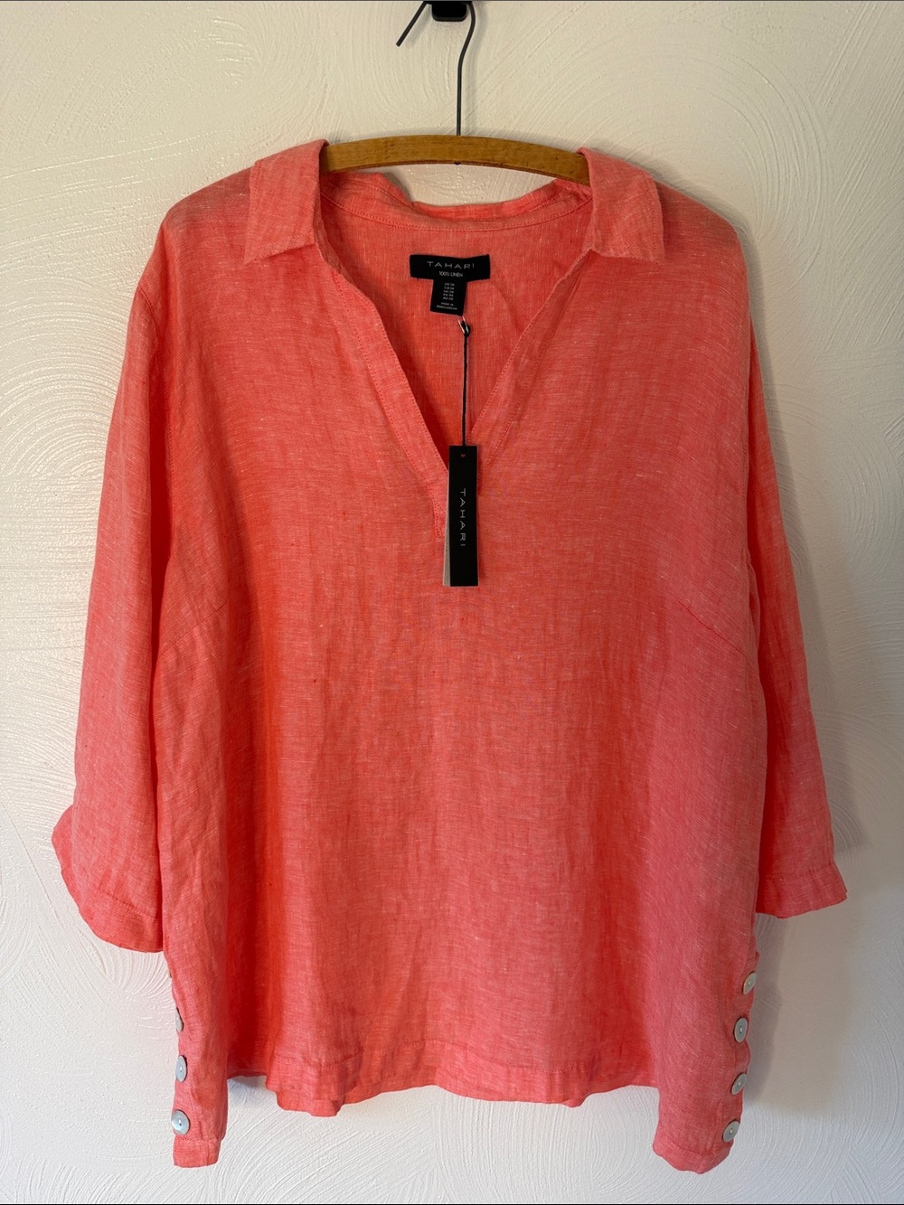 Tahari NWT Coral Split-Neck 100% Linen Tunic.  Size 1X.